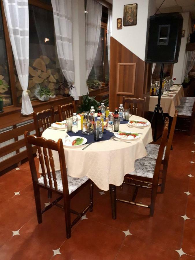 Стаи За Гости - Семейна Къща За Гости Ивел Bansko Eksteriør billede